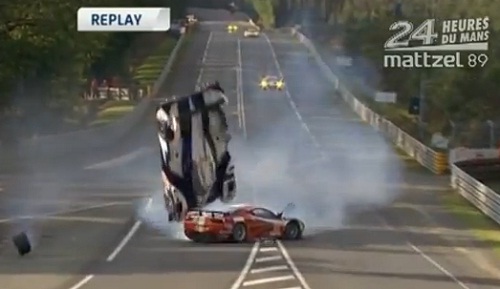 24 H du Mans : Gros crash de la Toyota n°8 (VIDEO)