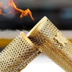 Il tente de s’emparer de la flamme olympique en criant &laquo;&nbsp;Allah akbar&nbsp;&raquo; (VIDEO)