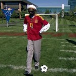 Snoop Lion s&rsquo;essaye au foot (VIDEO)