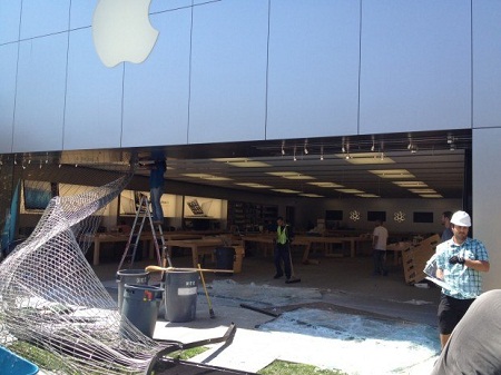 Un Apple Store de Californie braqué à la voiture bélier (VIDEO)