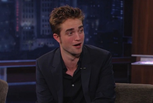 Robert Pattinson ivre chez Jimmy Kimmel (VIDEO)
