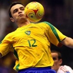 Futsal  : magnifique but de Falcão (VIDEO)