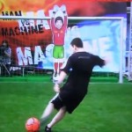 Messi vs robot-gardien (VIDEO)