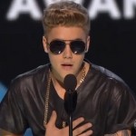 Billbaord Awards 2013 : Justin Bieber hué par le public