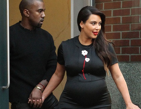 Kim Kardashian, un accouchement à 1 million de dollars ? (VIDEO)