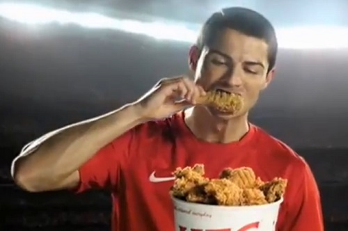 Cristiano Ronaldo dans une pub pour KFC Arabia