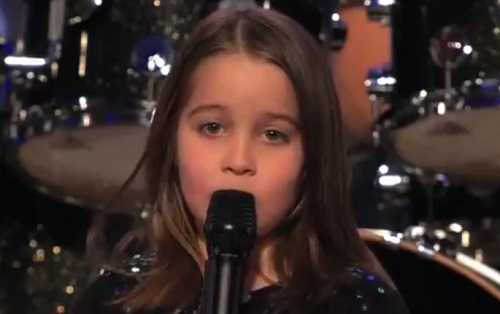 America’s got talent 2013 : fillette de 6 ans qui chante du Metal
