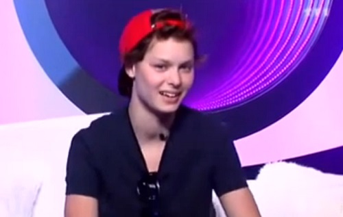 Secret Story 7 : Sabrina et le micro