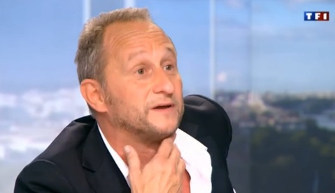 Benoît Poelvoorde ivre dans le 20H de TF1 (VIDEO)