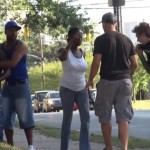 Caméra cachée : ils se font passer pour des policiers pour faire peur aux dealers (VIDEO)
