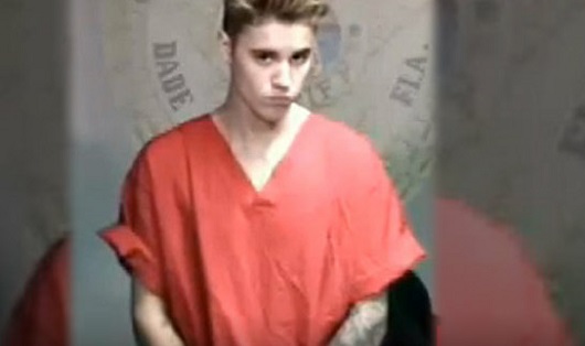 Justin Bieber arrêté pour conduite en état d’ivresse, course de voiture et résistance à son arrestation (VIDEO)