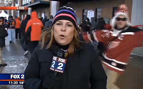 Videobomb Fail : il se ramasse en plein direct ! (VIDEO)