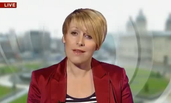 Une journaliste « disparaît » en plein direct (VIDEO)