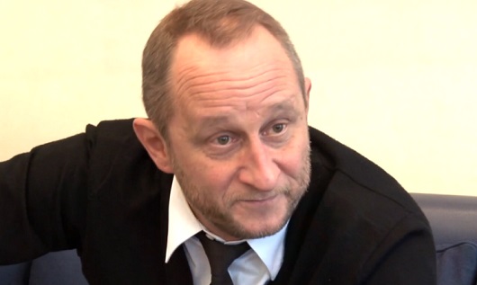 Benoît Poelvoorde parle de l’affaire Hollande/Gayet et clashe la manif pour tous (VIDEO)
