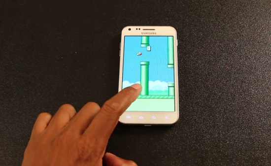 Flappy Bird : le jeu qui rend fou (VIDEO)