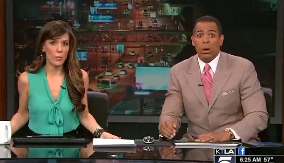 Los Angeles : un tremblement de terre en direct au JT  (VIDEO)