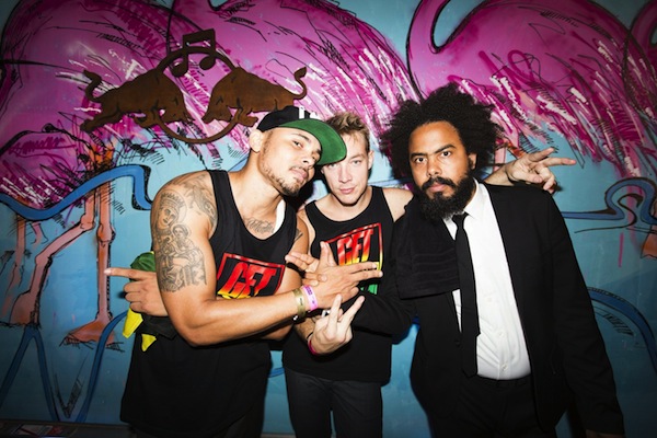 Major Lazer – Aerosol Can feat. Pharrell Williams (CLIP)