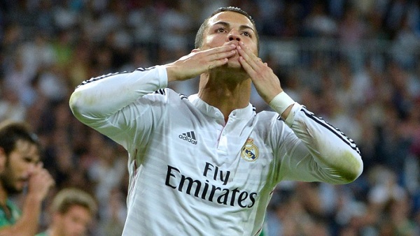 Real Madrid : Le quadruplé de Ronaldo face à Elche (5-1) (vidéo)
