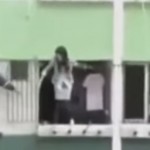 Tentative de suicide : l&rsquo;attitude de son voisin fait le buzz (vidéo)