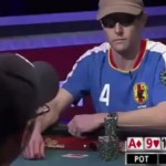 La honte : un joueur de poker crie victoire alors qu&rsquo;il a perdu (vidéo)