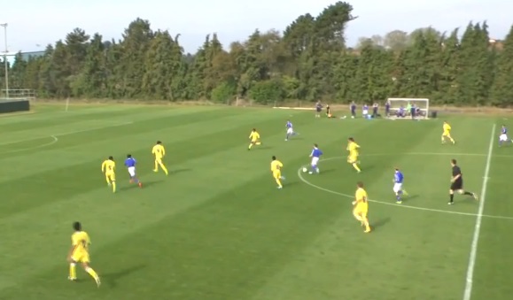 Magnifique but marqué par des footballeurs de 14 ans (vidéo)