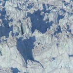 Impressionnant – Le plus grand effondrement glacier jamais filmé au Groenland (vidéo)