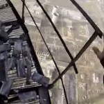 Sensations fortes : escalader une cheminée de 280 mètres sans rien (vidéo)