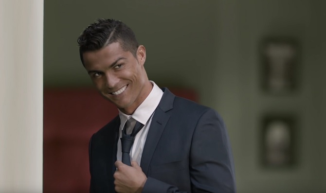 Cristiano Ronaldo s’est fait surprendre…, regardez comment ! (vidéo)