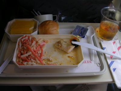 Il voulait détourner un avion avec un couteau en plastique