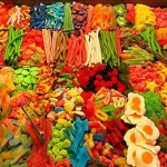 Un enfant vole plus de 1500 euros pour des bonbons