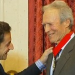 Clint Eastwood fait commandeur de la Légion d&rsquo;honneur (VIDEO)