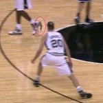 Il tue une chauve-souris en plein match de NBA (VIDEO)