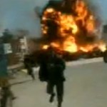 Un journaliste échappe de justesse à une explosion à Kaboul (VIDEO)