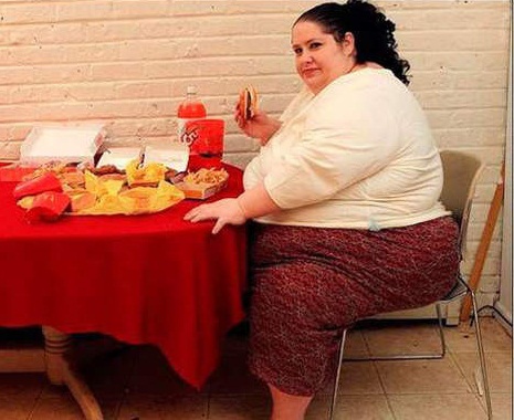 Son objetif : devenir la plus grosse femme du monde