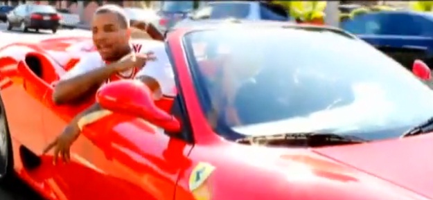 Game – Shake (CLIP)