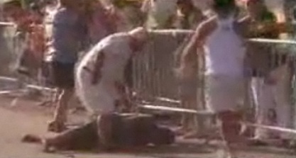 Un spectateur se fait écraser par un cheval lors d’une course (VIDEO)