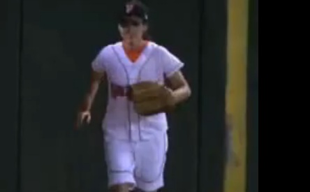Le meilleur rattrapage de l’histoire du baseball (VIDEO)