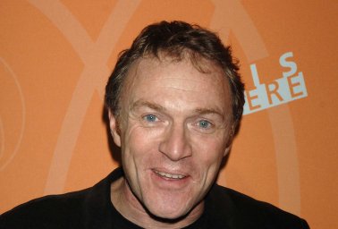 Christophe Hondelatte traite Yannick Noah de « branleur » ! (VIDEO)