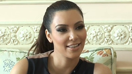 Kim Kardashian, la nouvelle people du moment ? (INTERVIEW)
