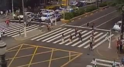 La blague du fauteuil roulant au brésil (VIDEO)