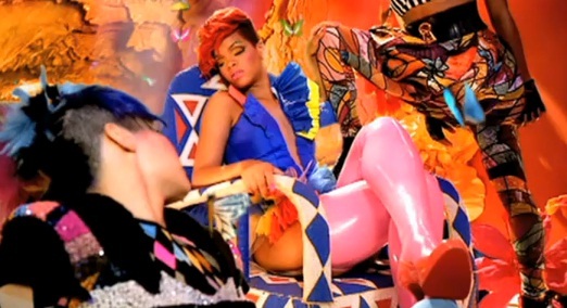 Rihanna – Who’s That Chick (CLIP) + PAROLES (réactualisé)