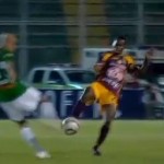 Copa Sudamericana : Il lui explose le pied (VIDEO)
