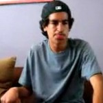 Il imite parfaitement des bruits de moteur avec sa bouche (VIDEO)