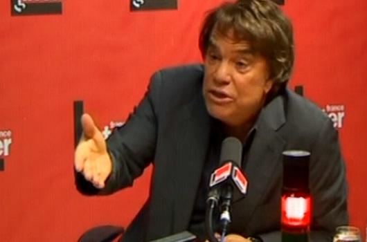Clash Bernard Tapie/Patrick Cohen (VIDEOS)