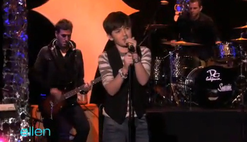 Greyson Chance, le nouveau Justin Bieber ? (VIDEO)