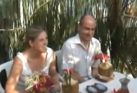 Ils se font traiter de «porcs» pendant leur mariage aux Maldives (VIDEO) (réactualisé)