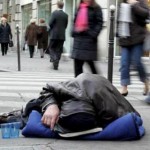 France : les 18-25 ans sont les plus touchés par la pauvreté (VIDEO)