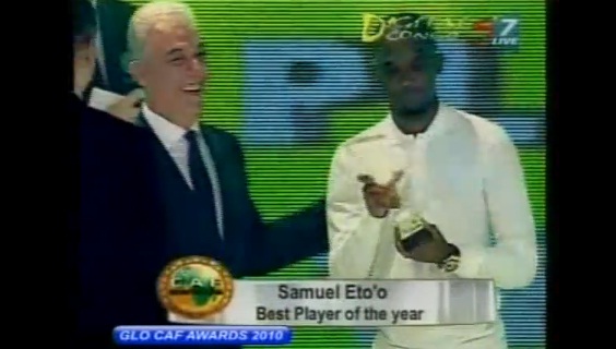 Samuel Eto’o élu joueur africain de l’année 2010 (VIDEO)