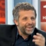 Stéphane Guillon taille Nicolas Sarkozy au 13h de France2 (VIDEO)
