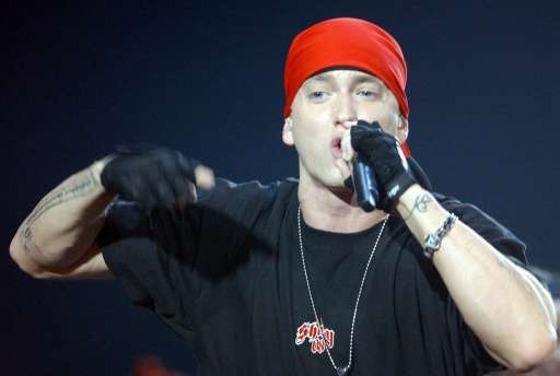 Eminem – Syllables Feat. Jay-Z, Dr.Dre & 50Cent (SON)